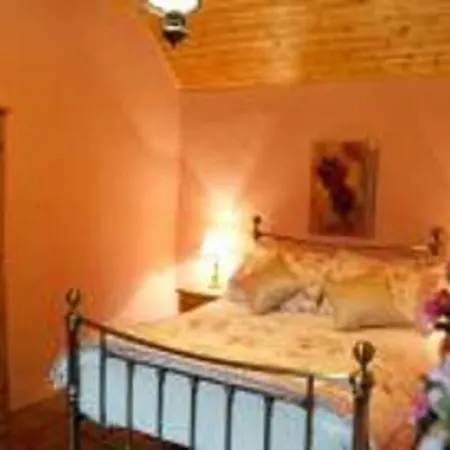 Con's Holiday home *